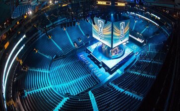 “你再玩手机，我就把它没收了！”比这句话更有用的是…建议所有家长看一看！